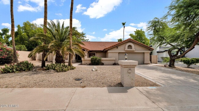 Building Photo - 7672 E Windrose Dr