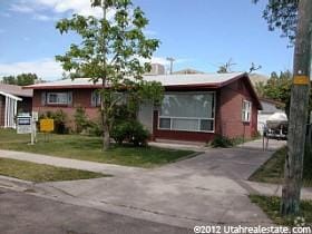 Building Photo - 1132 Nocturne Dr