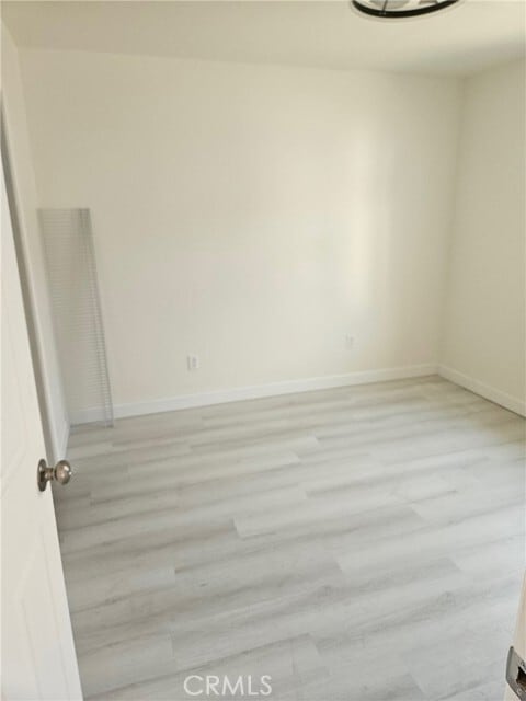 Building Photo - 187 Carmelita Ln W