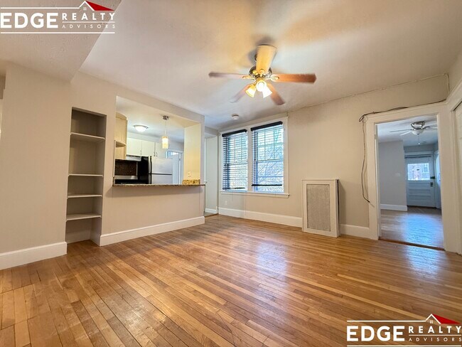 Building Photo - 110 Lanark Rd