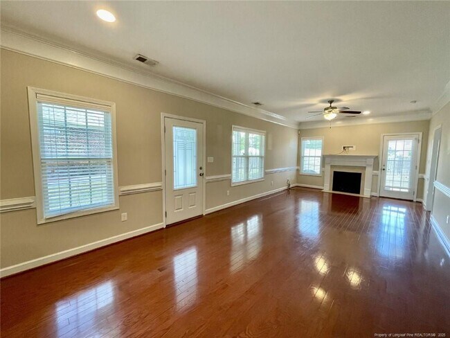 Foto del edificio - 1219 Braybrooke Pl