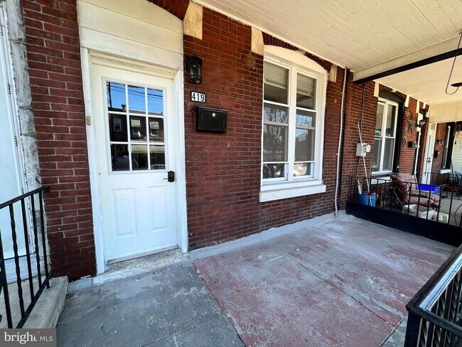Foto del edificio - 419 Markle St