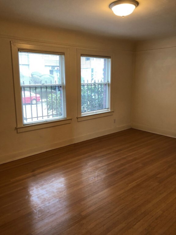 Building Photo - Apartment  in Capitol Hill