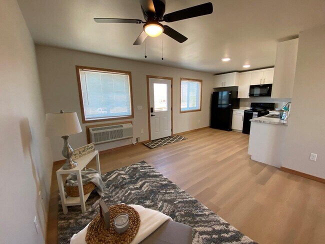 Foto del edificio - 732 4th St SE