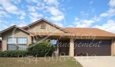 Building Photo - 3207 Westrim Dr