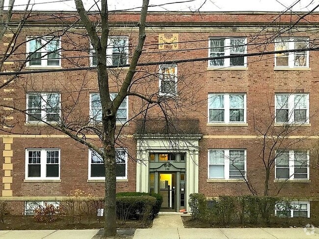 Building Photo - 169 Kent St