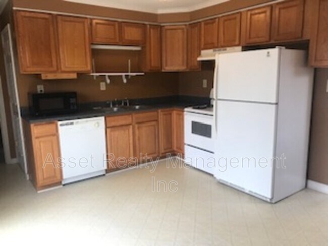 Foto del edificio - 736 Lippencott St