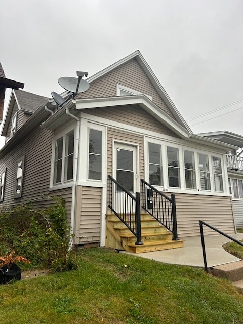 Primary Photo - 1302 Madison Ave