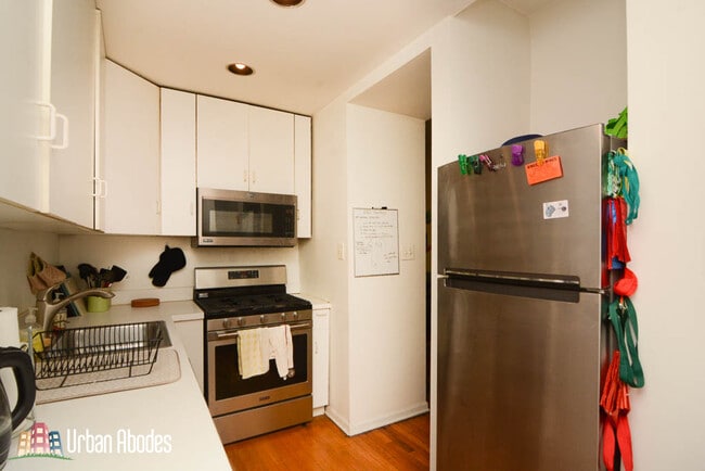 Building Photo - 611 W Arlington Pl