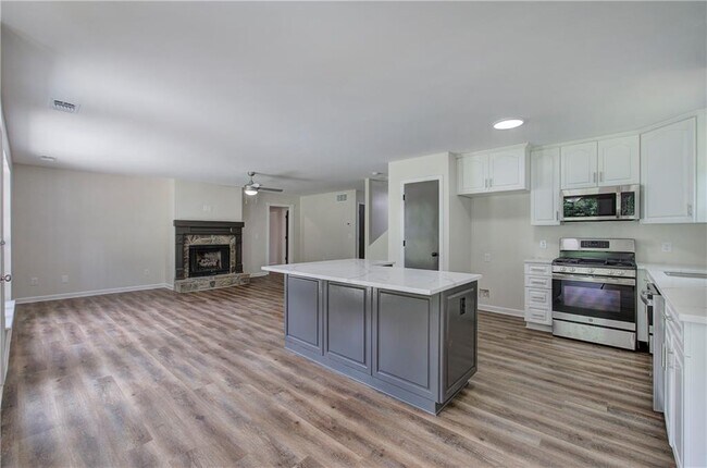Foto del edificio - 4100 Chanticleer Dr NW