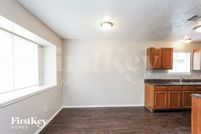 Foto del edificio - 13526 Hampton Falls Dr