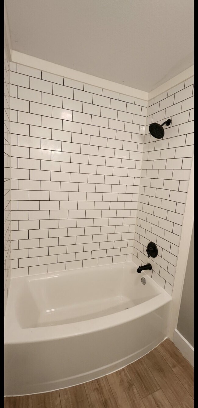 Foto del edificio - 1142 Rider Ave