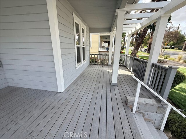 Foto del edificio - 419 Cajon St