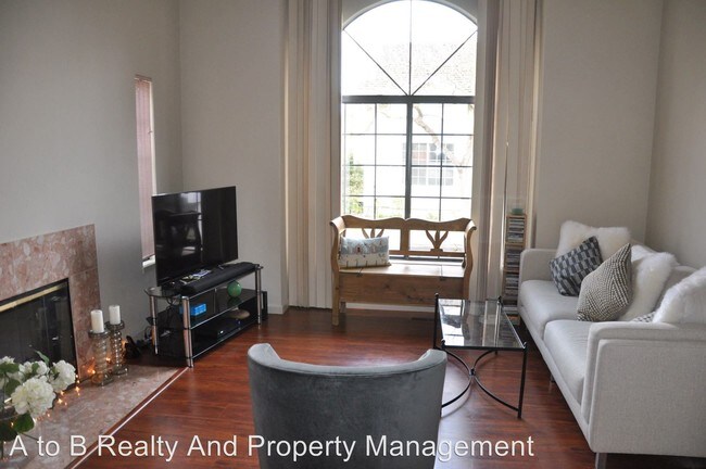 Building Photo - 422 Whisman Ct