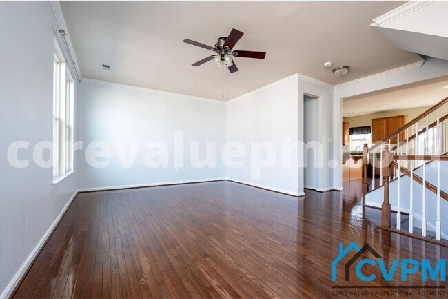 Foto del edificio - 584 Fox River Hills Way