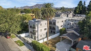 Building Photo - 10828 Hesby St