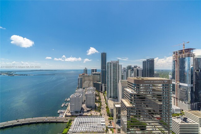 Foto del edificio - 495 Brickell Ave