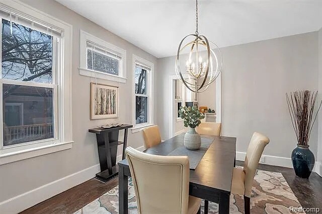 Foto del edificio - 22216 Park St