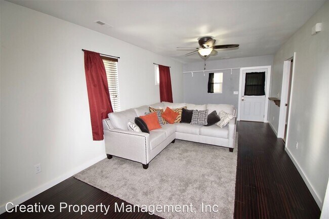 Building Photo - 5 br, 2.5 bath House - 10 8th St NW