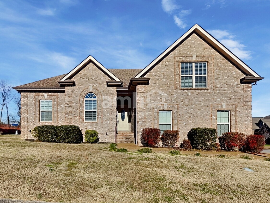 112 Ten Oaks Drive House Rental in Lebanon, TN