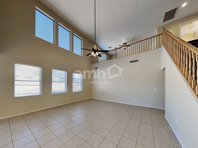 Building Photo - 6803 S 41st Ln