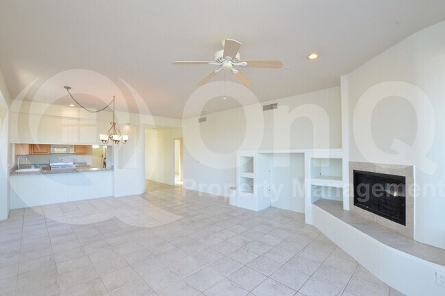 Foto del edificio - 11880 N Saguaro Blvd