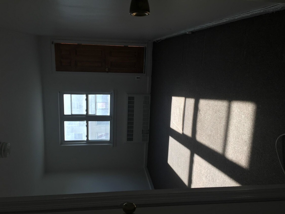 Fotografía del edificio - 580 E 94th St