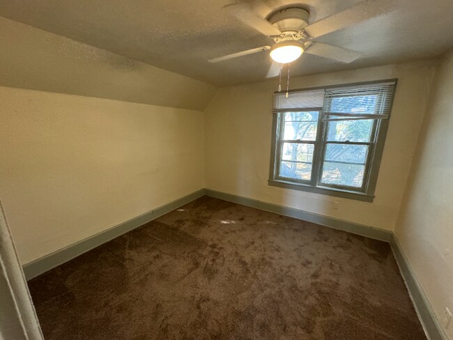 Foto del edificio - 2561 S 29th St