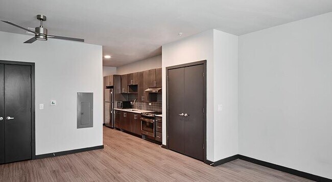 Foto del edificio - 5310 Helen St