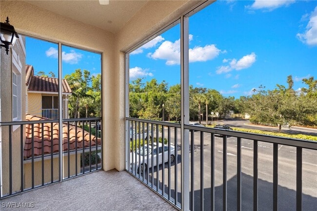 Foto del edificio - 13150 Bella Casa Cir