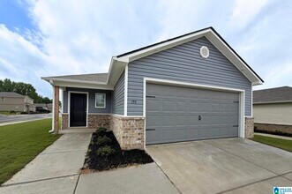 Building Photo - 155 CHALLENGER Way