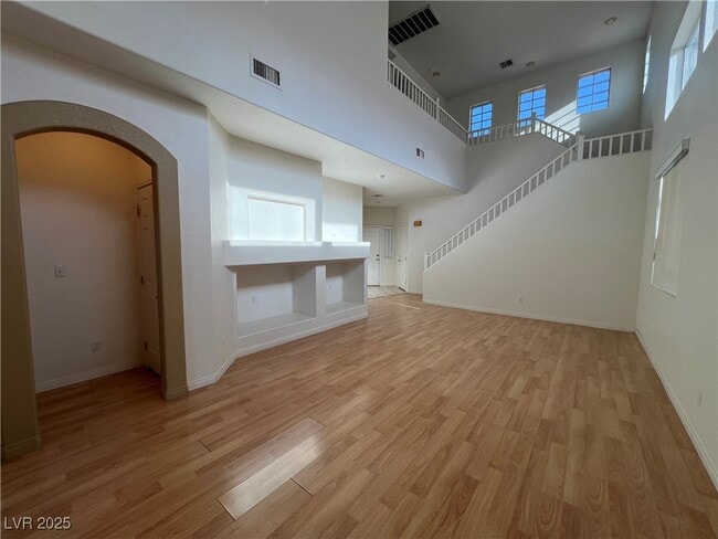 Foto del edificio - 2697 Hillgrass Rd