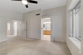 Building Photo - 8621 Sierra Cima Ln