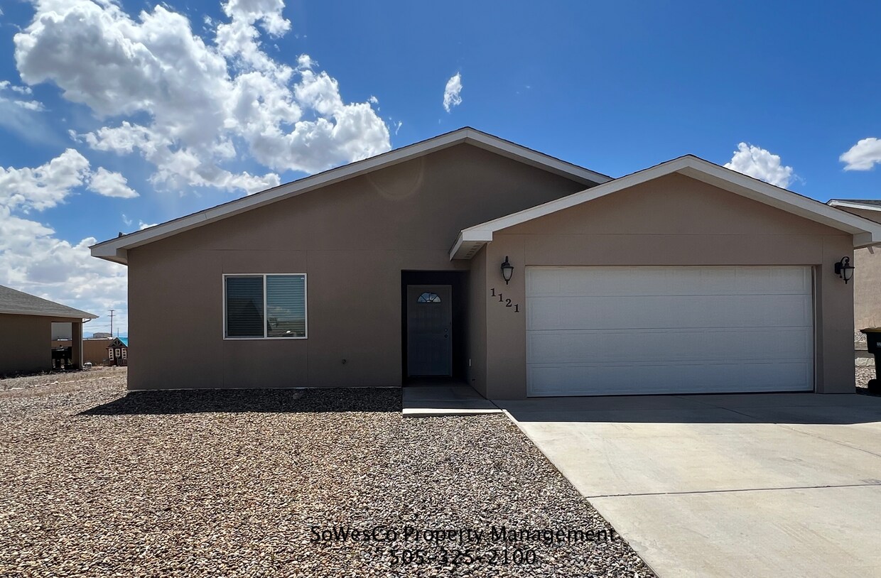 Primary Photo - Newer Three Bedroom Home with 2 Car Garage