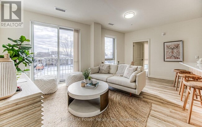 Building Photo - 301 Westmount Rd W