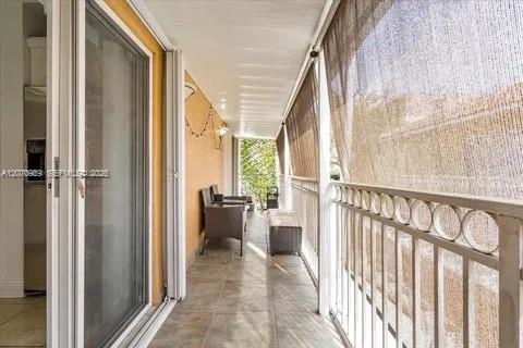 Foto del edificio - 2485 W 76th St
