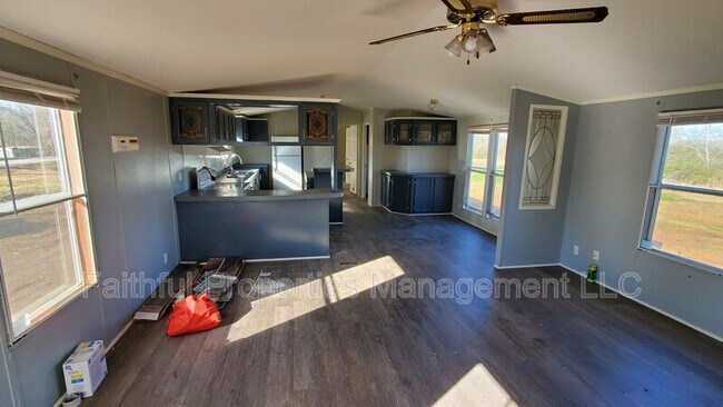Foto del edificio - 6397 County Rd 210