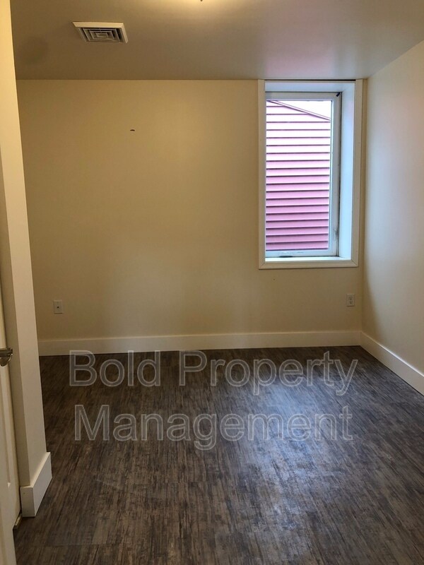 8424 Lancaster Ave Unit 5, Bethel, PA 19507 Condo for Rent in Bethel