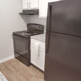 Building Photo - z-120125-The Edison