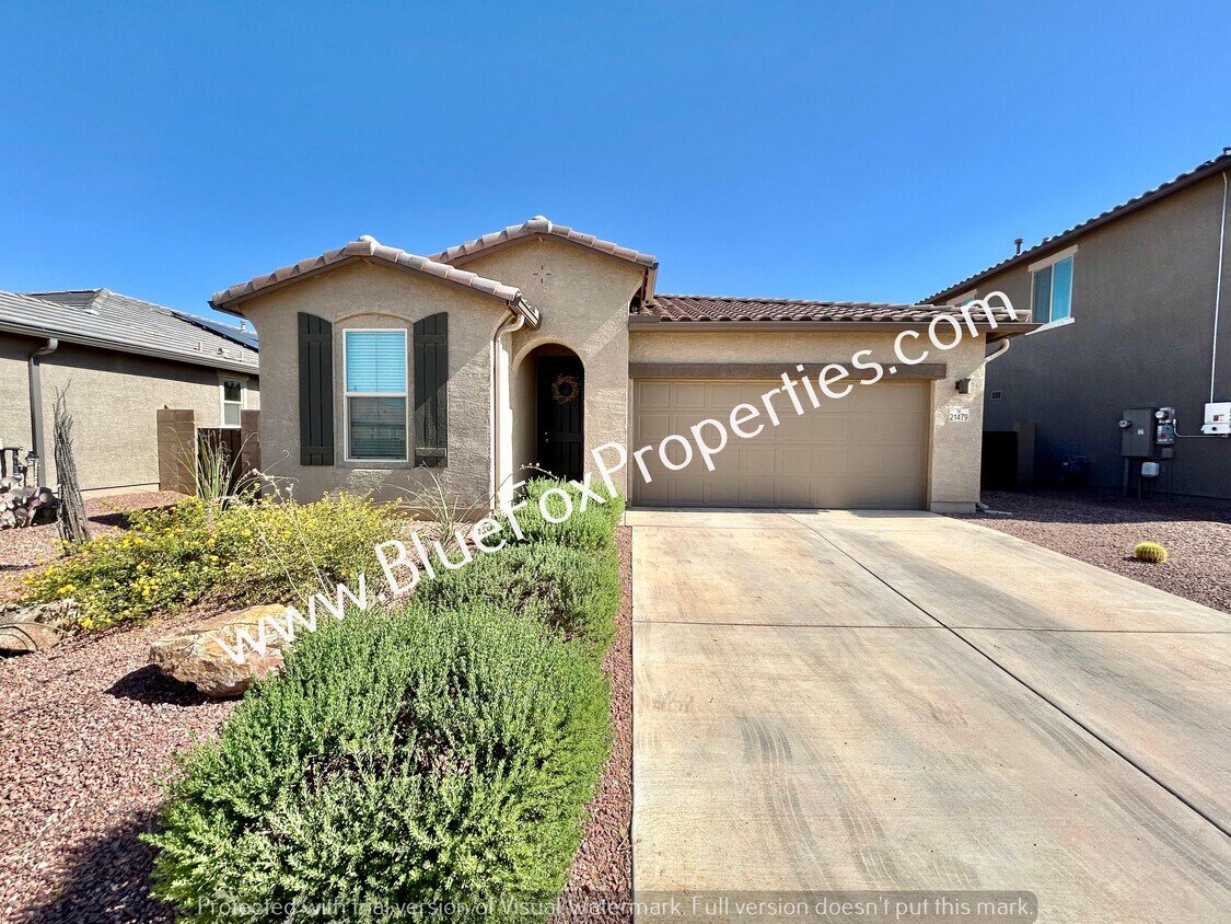 Foto principal - 21479 E Treasure Rd