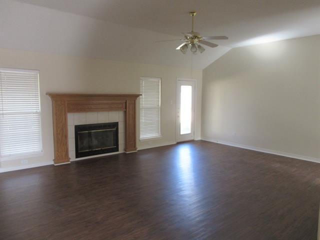 Foto del edificio - 5280 Western Plains Ave