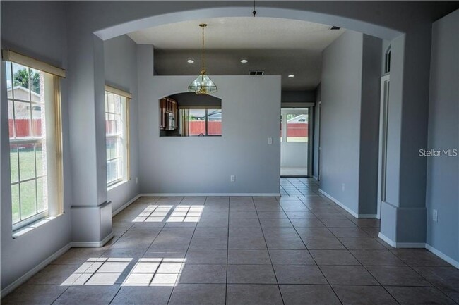 Foto del edificio - 13246 Summerton Dr