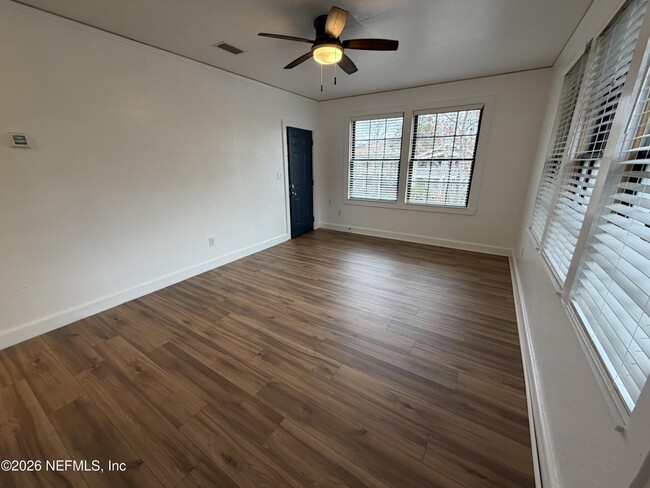 Building Photo - 2670 Post St