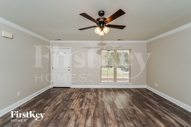 Foto del edificio - 170 Horton Dr