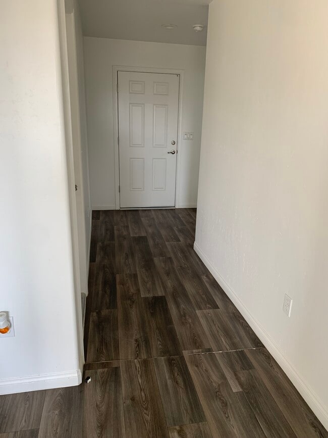 Foto del edificio - 21395 Tulare St
