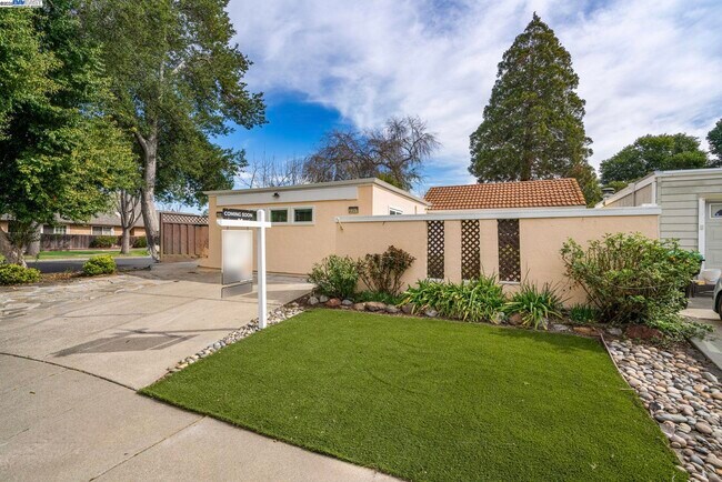 Foto del edificio - 2257 Goldcrest Cir