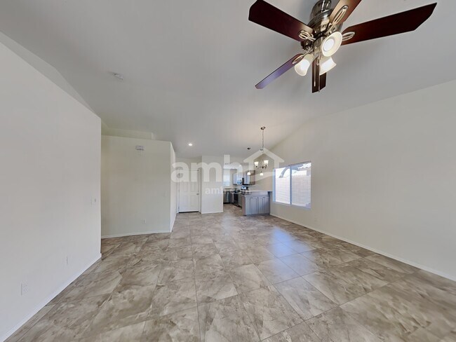 Building Photo - 16028 W Mesquite Dr