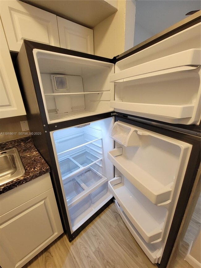 Building Photo - 835 Lenox Ave.