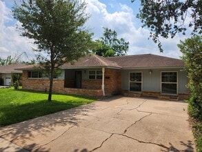 Building Photo - 8033 Turquoise Ln