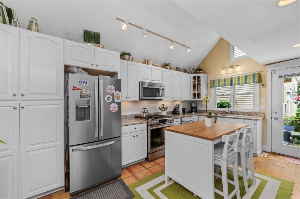 Foto principal - 47 Allston St